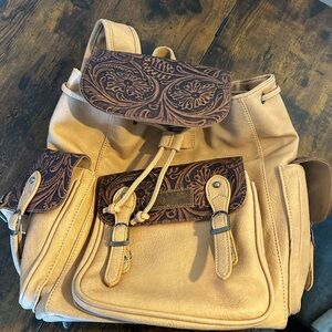 Wrangler Tan Leather Bag with tooled brown floral accents